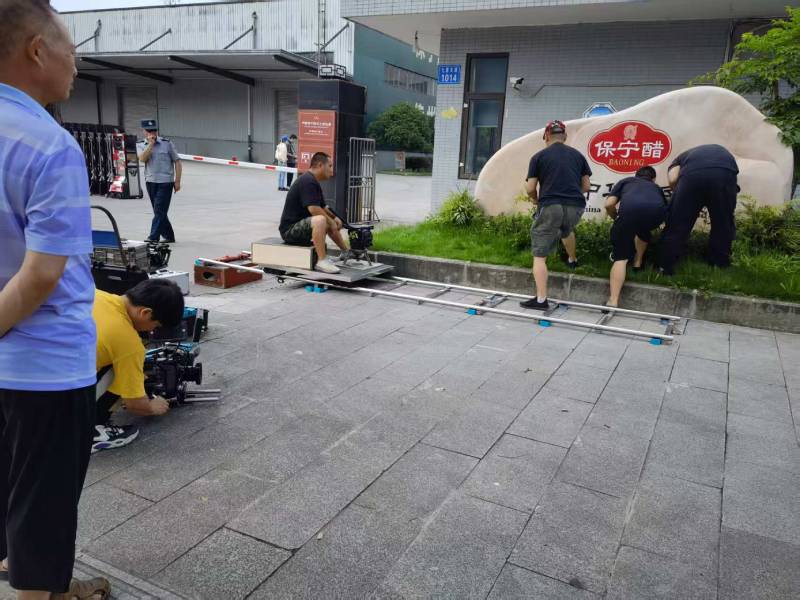 奉贤区广告片拍摄公司核心优势：全流程服务，让品牌广告片省心更出彩