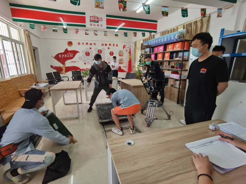 奉贤区广告片拍摄公司：极简主义践行者，少即是多的视觉哲学